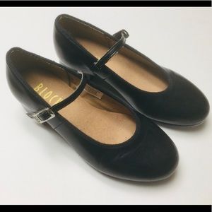 BLOCH - YOUNG GIRLS - SIZE 1.5 - BLACK - MARY JANE - TAP DANCE SHOES